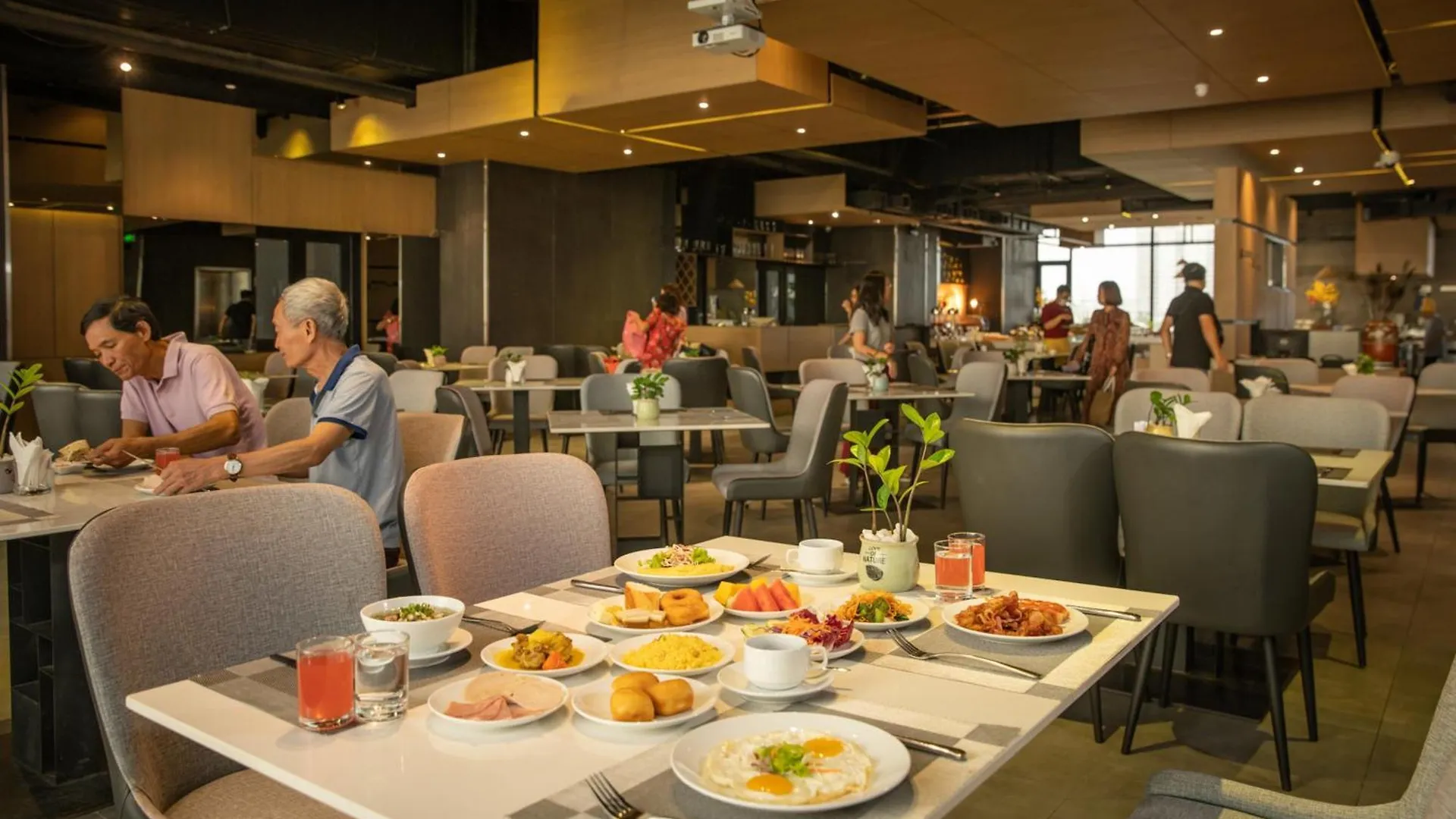 The Code Hotel & Spa דה נאנג