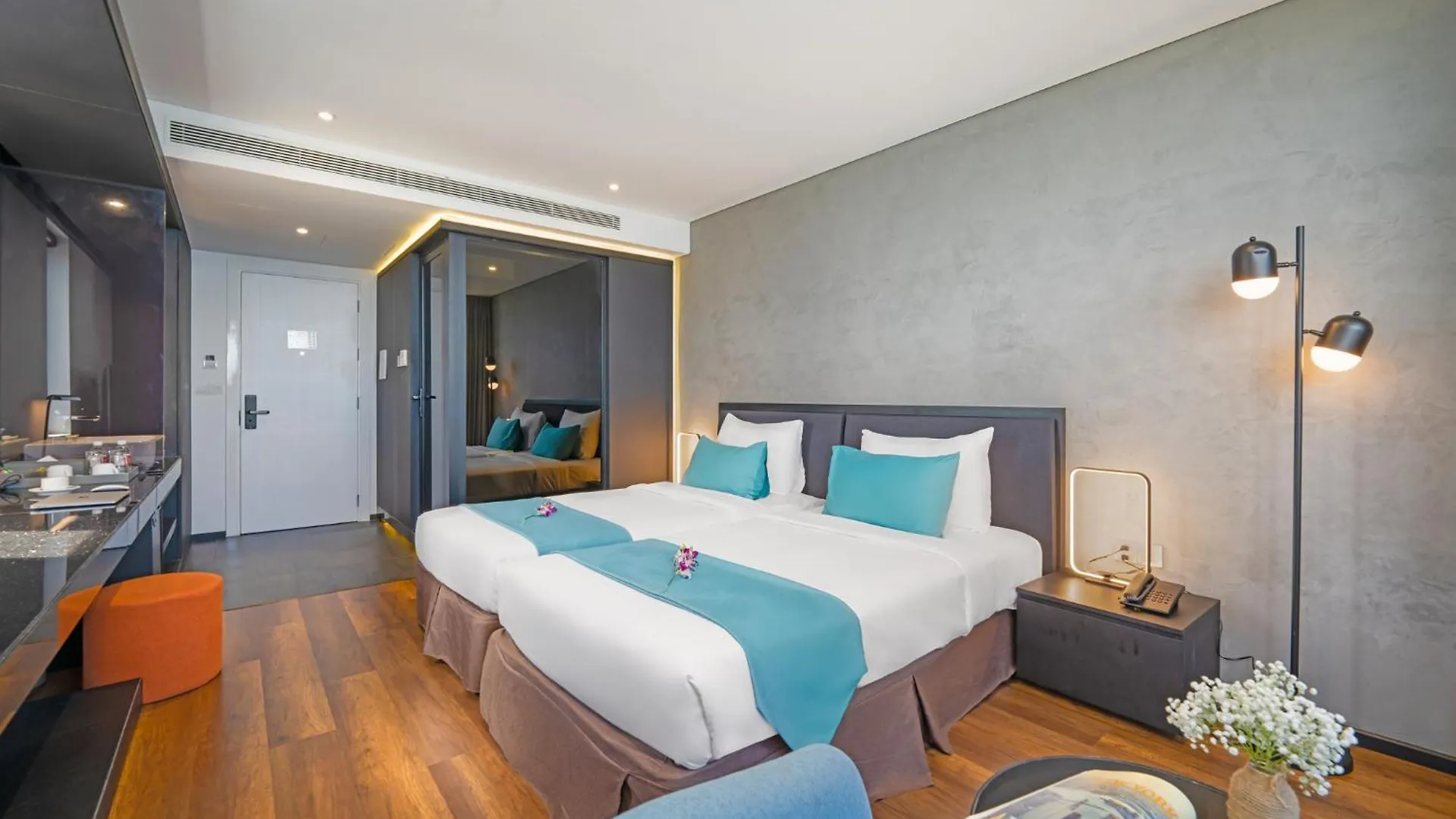 The Code Hotel & Spa דה נאנג