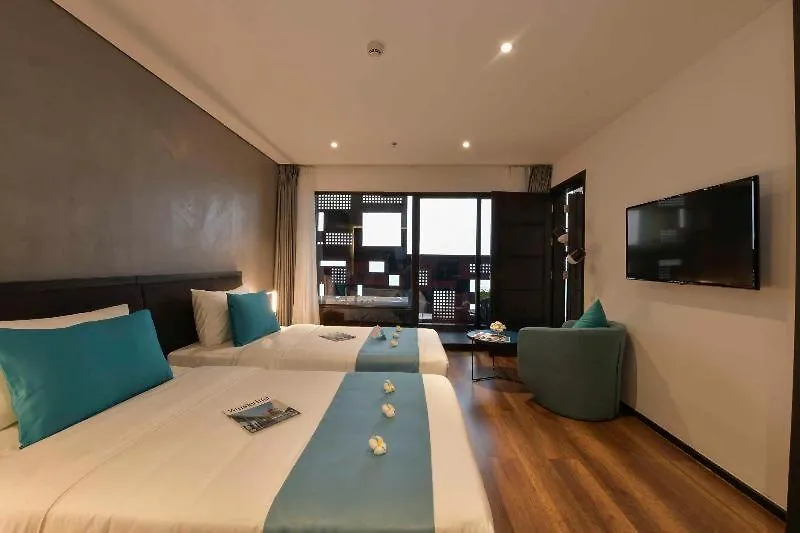 The Code Hotel & Spa דה נאנג